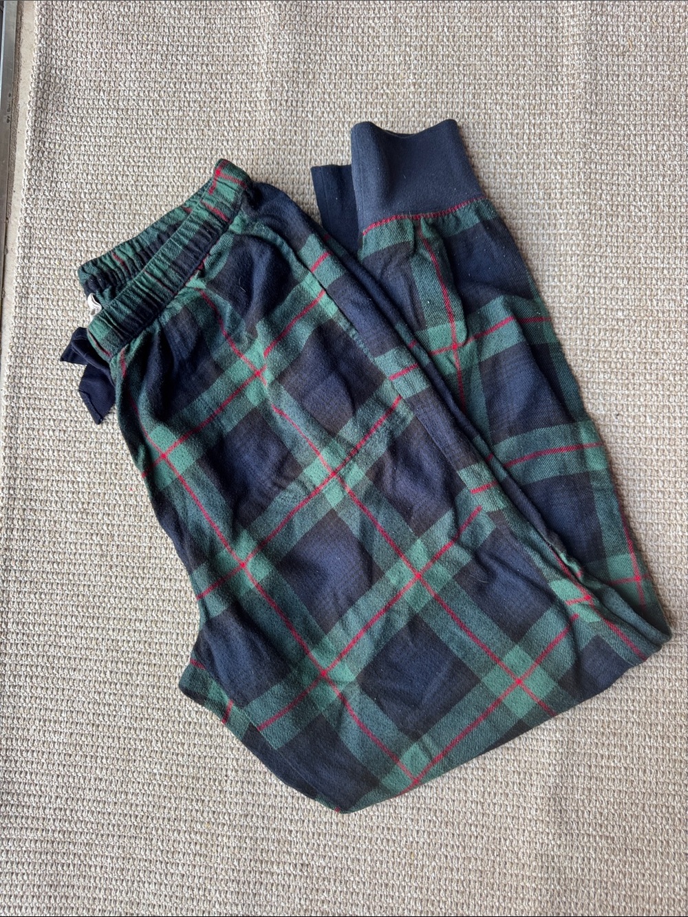 Hollister Navy, Green & Red Plaid Pajama Pants